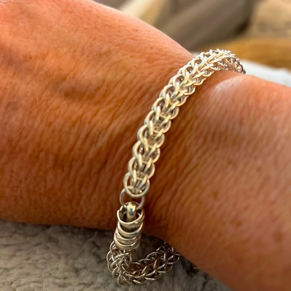 Sterling silver bracelet. Like new. - Picture 2 of 4